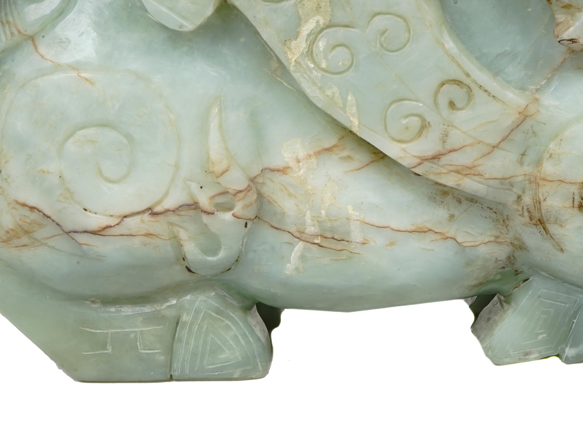 ANTIQUE 19TH C. ASIAN CARVED JADE DRAGON BOX PIC-8